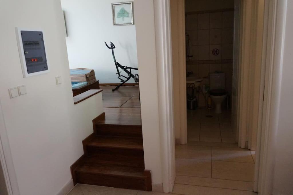 Apartment With A Garden, Bbq, Swimming Pool And Jacuzzi Dhrafi Exterior photo